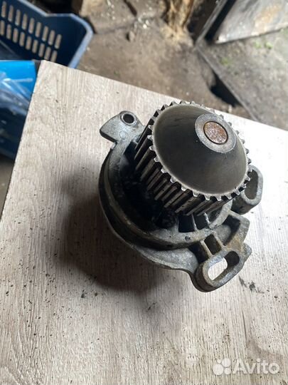 Маслянный насос, помпа, стартер