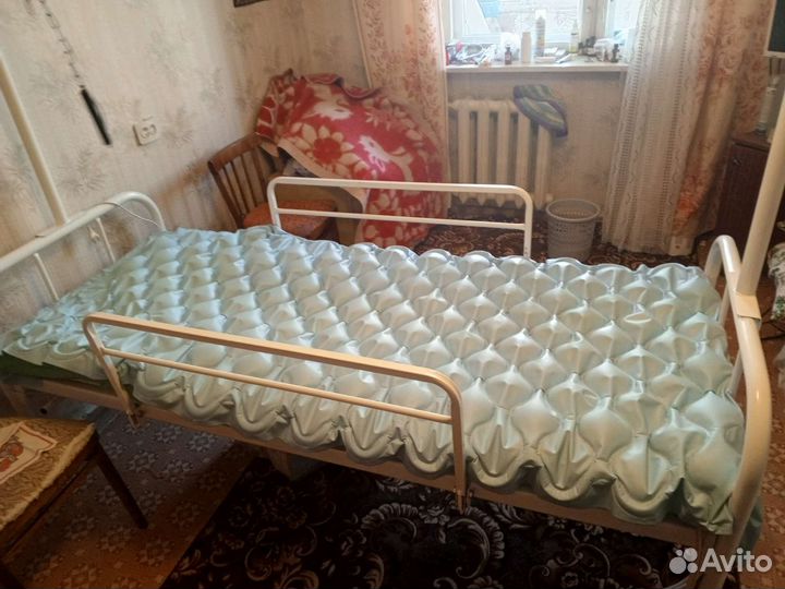 Кровать для лежачего больного
