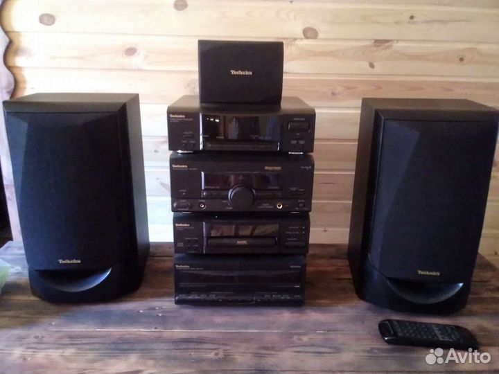 Музыкальный центр