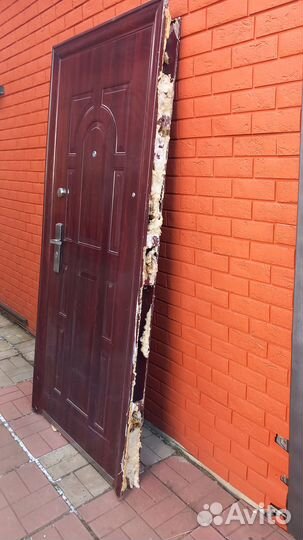 Дверь входная железная бу