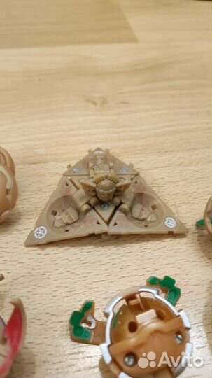 Бежевые бакуганы Subterra