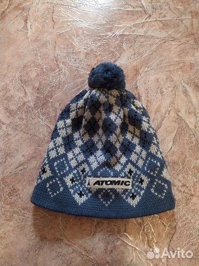 Зимняя мужская шапка вязаная