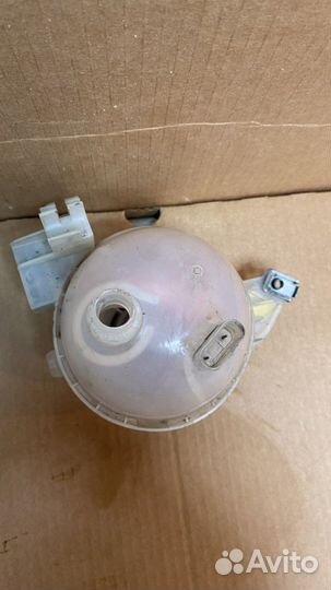 Бачок расширительный Mercedes-Benz S-Class W222