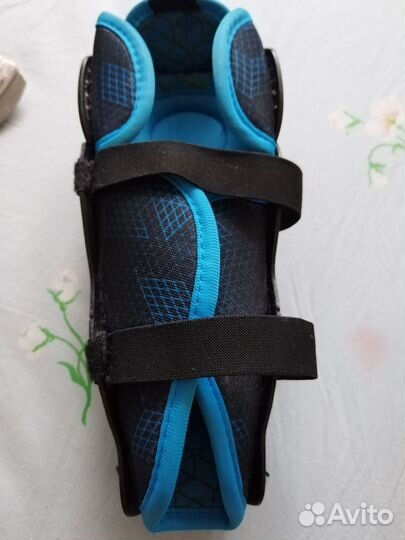 Наколенники