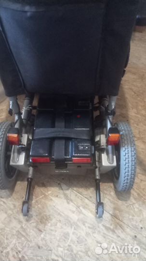 Инвалидная коляска с электроприводом meyra clou