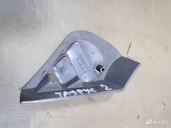 Дефлектор воздуховода торпеды Ford Taurus 2 1995