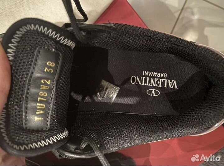 Кроссовки Valentino