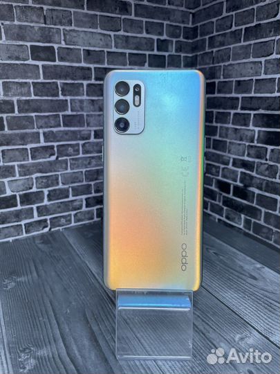 Телефон Oppo Reno 6 8/128