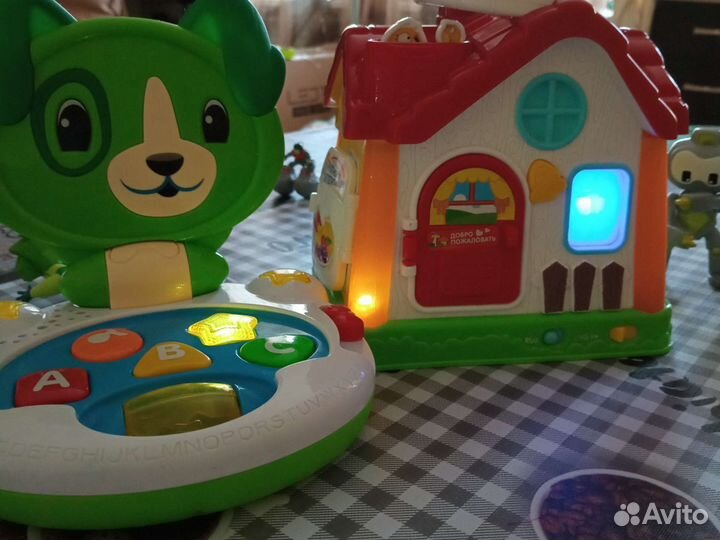 Развивающие игрушки для малышей