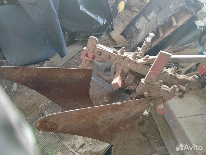 Продам плуг