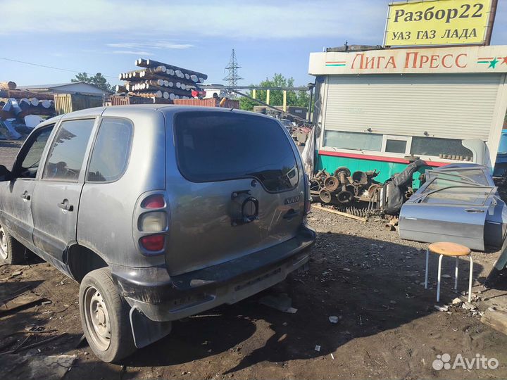 Niva chevrolet, запчасти, в полный разбор