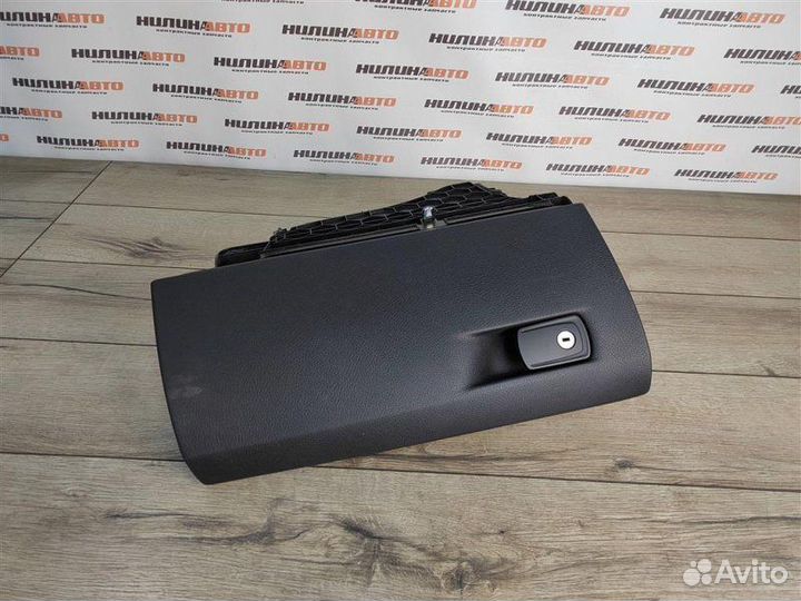 Бардачок Bmw 3 F30 F31 F80 седан F30 2.0 N47D20C