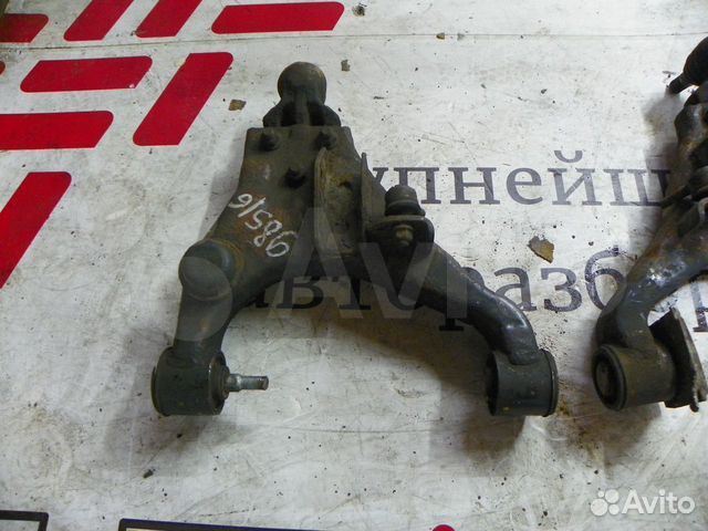 Рычаг передний нижний Kia Sorento 2002-2009