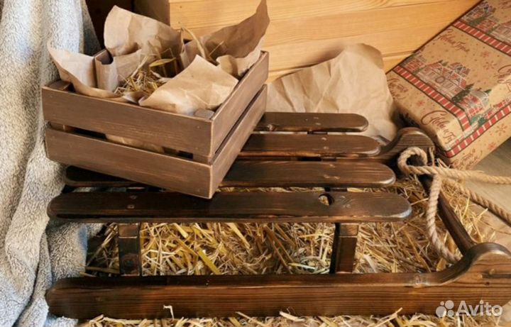 Сани под елку