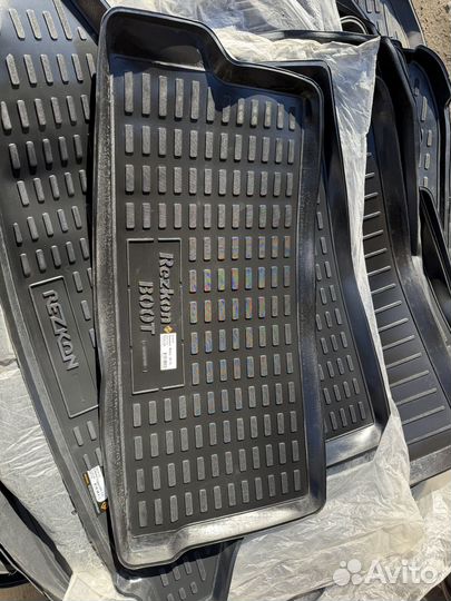 Коврик в багажник daewoo matiz