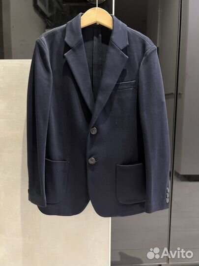 Брючный костюм uniqlo для мальчика 7-8 лет