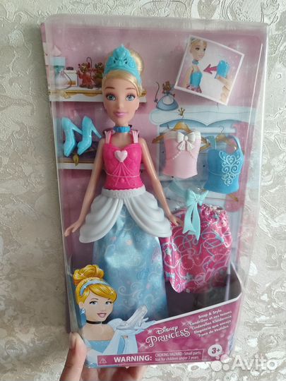 Кукла Disney Princess Hasbro Золушка с нарядами