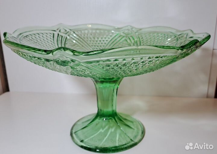 Конфетница Ваза цветное зеленое стекло СССР