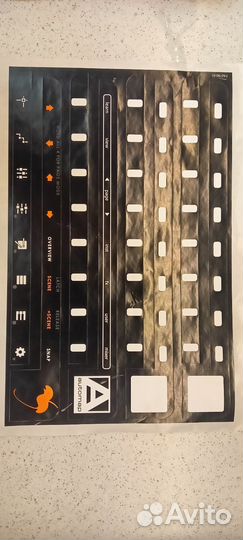 Novation Launchpad S - midi controller/ sampler