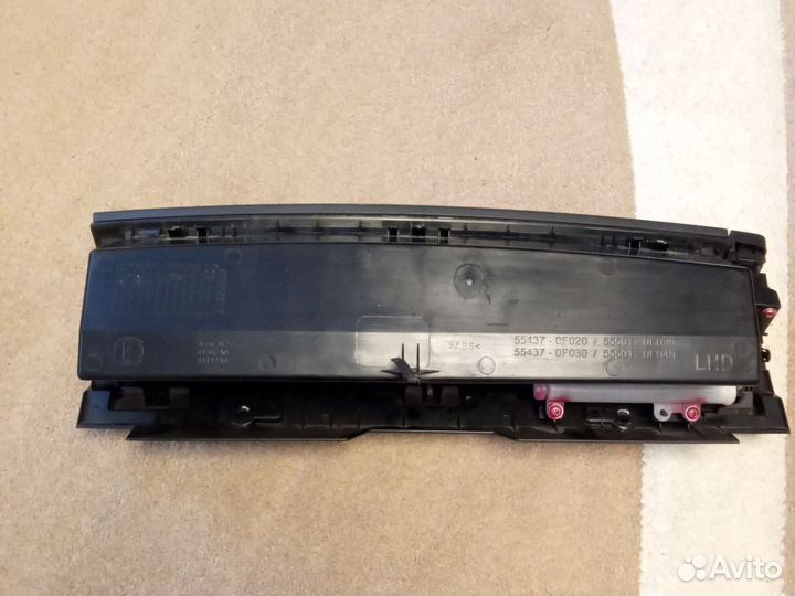 Бардачок Toyota Verso 1 поколение (2009-2013)