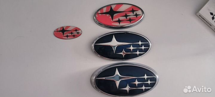 Эмблема Шильдик Значок Subaru