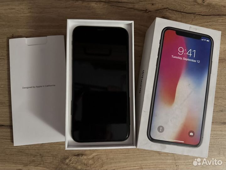 iPhone X, 64 ГБ