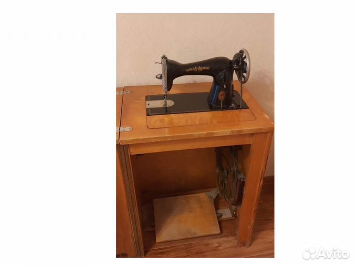 Швейная машина подольск ножная