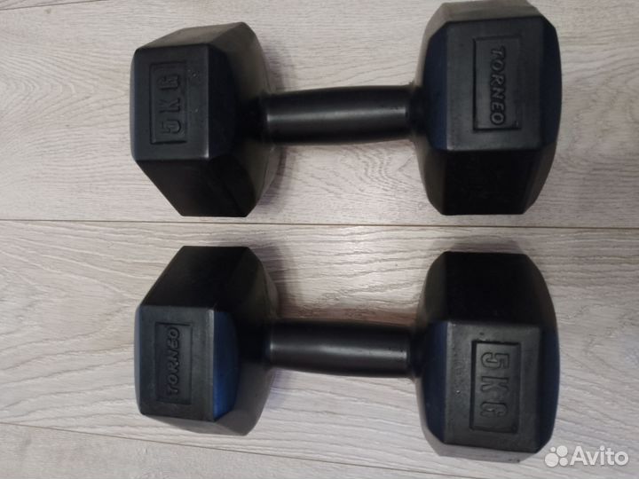 Гантели по 5 кг