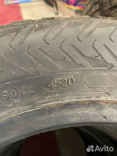 Nokian Tyres Hakkapeliitta 8 185/60 R15