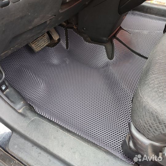 EVA коврики на Honda CR-V с бортами