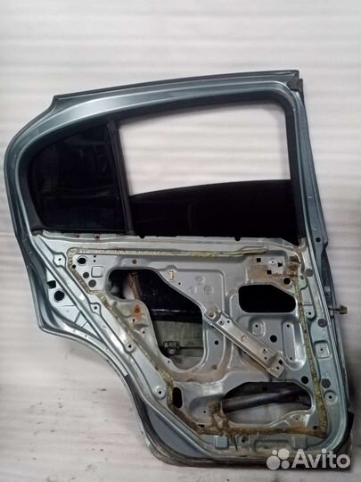 Дверь з/л Nissan Almera n16 хэтчбек дорест