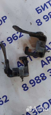 Ограничитель двери на Dodge Caravan