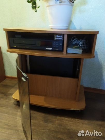 Тумба под тв бу