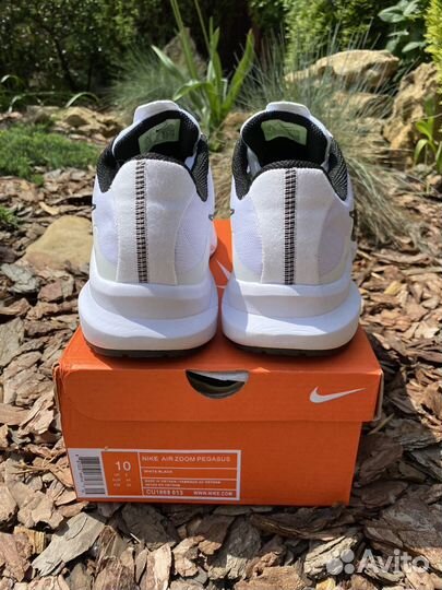 Кроссовки nike zoom tempus