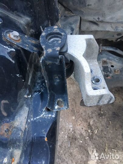 Опора кронштейн двигателя лифан солано