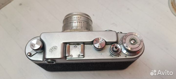 Плёночный фотоаппарат фэд-2. СССР