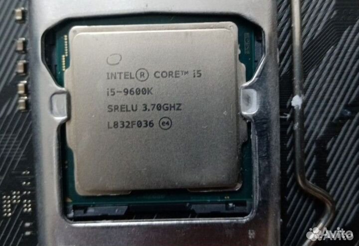 Материнская плата с процессором i5 9600k