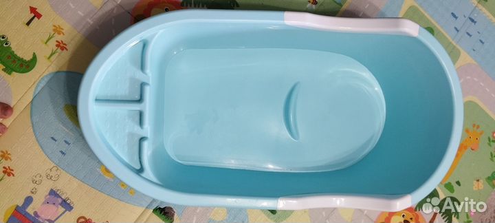 Ванночка для купания с горкой