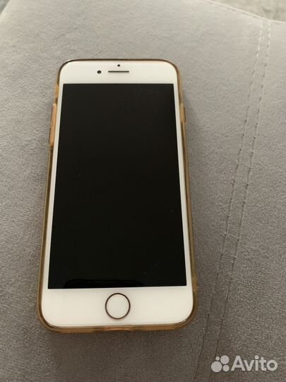 iPhone 7, 32 ГБ