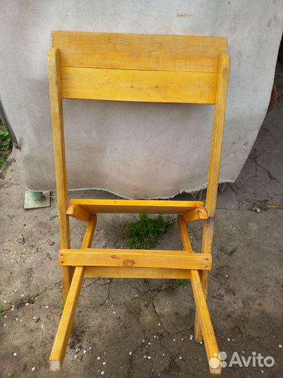 Стул складной деревянный