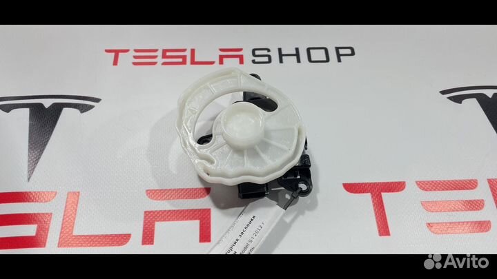 Сервопривод режимный (печки) Tesla Model S 2012