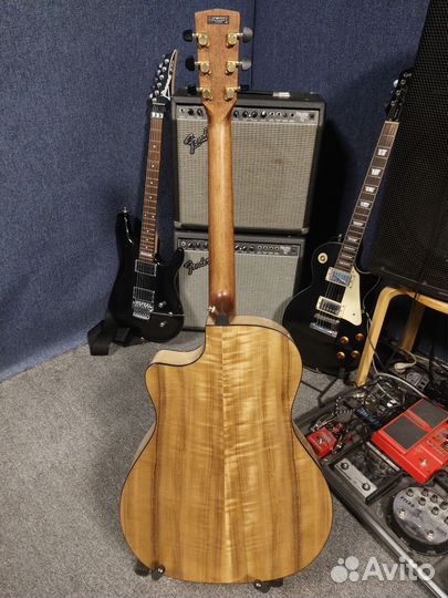 Электроакустическая гитара массив Cort