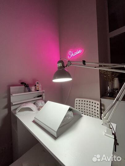 Маникюр. Нужны модели