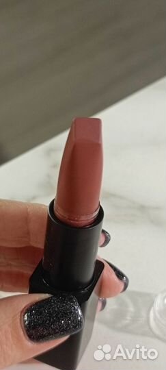 Помада shiseido modernmatte 531 бу 1 раз