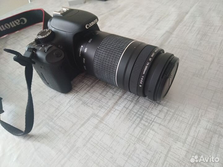 Зеркальный фотоаппарат canon eos 550d