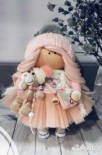 Кукла интерьерная