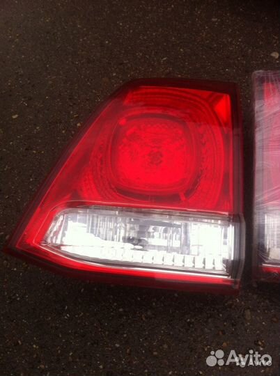 Фонарь Toyota Land Cruiser prado 200