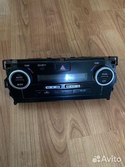 Блок управления климатом camry 50
