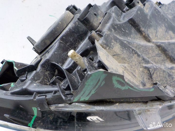 Фара левая Renault Captur/Kaptur