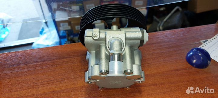 Рено Дастер, Логан Насос гура 7PK 2,0 491328861R